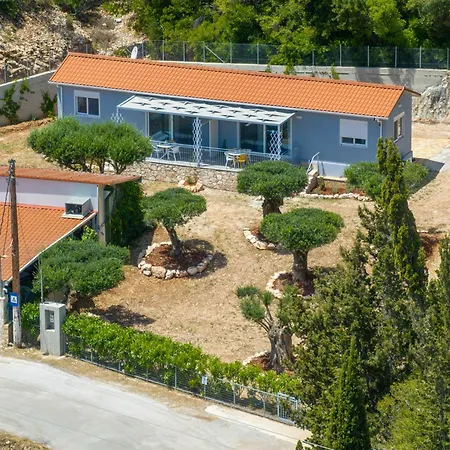 Appartement Foki House