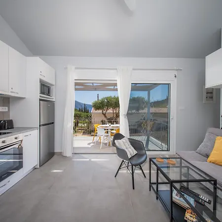 Foki House Apartment