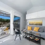 Lägenhet Foki House